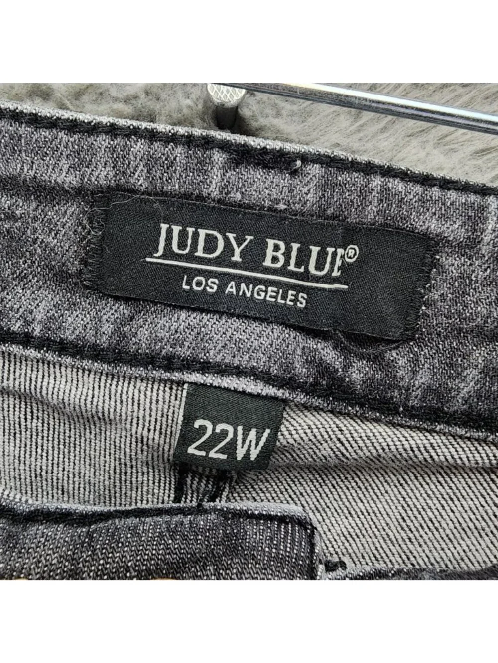 Judy Blue Jeans Womens 22W Gray Skinny Fit Button Fly Stretch Denim *Read*